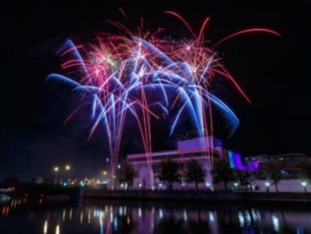 Milwaukee Holiday Lights Kick-off and Festival