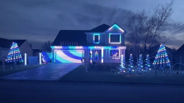 15+ Holiday Lights Displays in Lake Country + Waukesha County