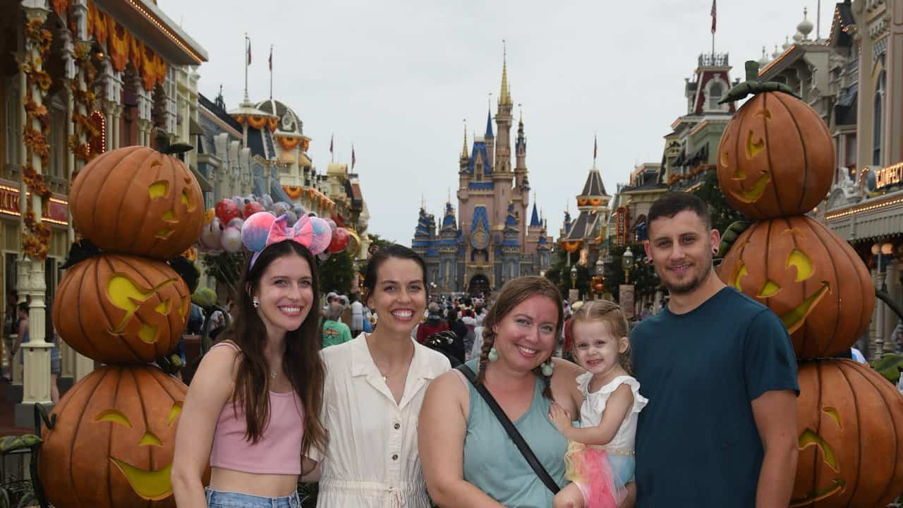 Magic Mom Travel 10 Disney Travel Tips with Kids